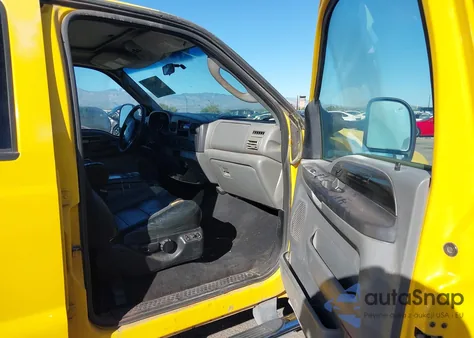 2005 Ford F-250 Lariat/Xl/Xlt из США, поврежденный, VIN 1FTSW21P45EA73560